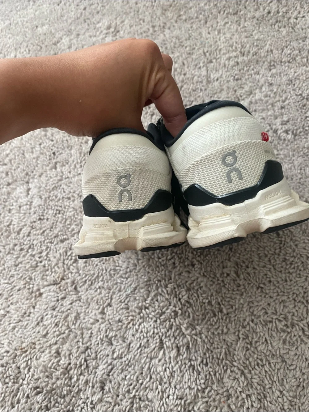Womens ON Running Cloud X 4 Sneakers